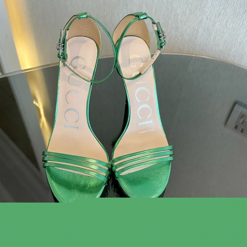 G*u*i high heels